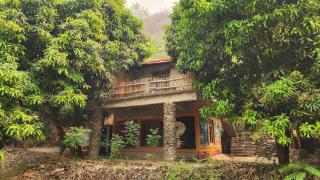 Hobo Huts by the Riverside - 9