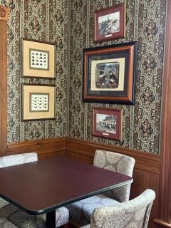 Woodbine Inn and Restaurant - Madisonville - 5
