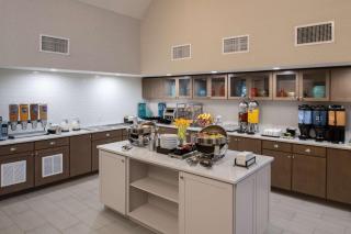 Homewood Suites by Hilton Boston/Andover - Andover - 2