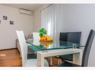Apartments Vulić - Omiš - 8