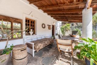 Paradiso Vintage Villa: Traditional 1944 Gem - Amanioú - 6