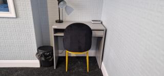 Rowan Crescent's Luxury Stay-In 2 - 5