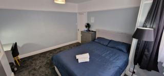 Rowan Crescent's Luxury Stay-In 2 - Streatham Vale - 4