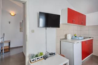 Wohnung in Okrug Gornji mit Privatem Pool - 1