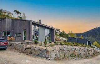 3 Bedroom Amazing Home In Jørpeland - Jørpeland - 2