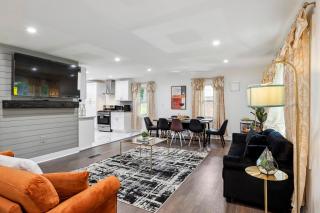 Coastal Retreat Oasis- Perfect for large groups by Deity Villas - Atlanta - 0