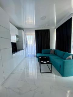 Studio503 by Allegio-Mamaia's Seaside Luxury near Finest Clubs & Beaches - Mamaia - 4