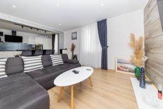 Nikky 2BR apt. in old town centre - Zadar - 6