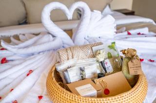 Amani Villas: New, Luxury, Mediterranean, Private Pool, Canggu - Canggu - 6