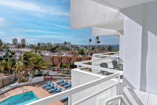 Apart hotel Ponderosa with a pool & view, studio 226 - Playa Fañabe - 0