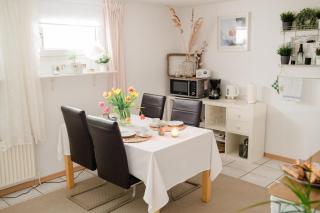 BUCHLINDENWEG - Zimmer & Ferienwohnung - 1