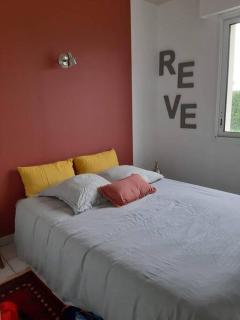 Maison chaleureuse au calme - Cast - 9