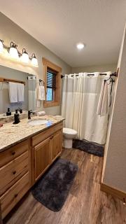 Appalachian Mountain Cabin-Updated-Private-Rafting on Ocoee River-Hiking-Waterfalls-WiFi-Pets OK - Murphy - 1
