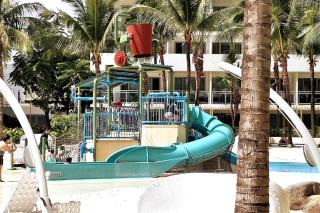 Simple Wooden Style Condo Unit - Manila - 9