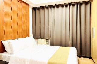 Simple Wooden Style Condo Unit - Manila - 6