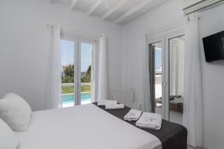White Villa Milos - Adamas - 7