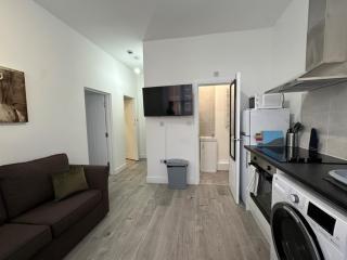 Studio Flat 2A central Colwyn Bay - Colwyn Bay - 5