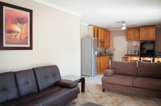 Sun Ray Guest House - Centurion - 4
