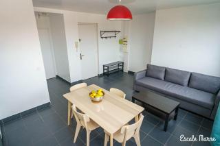 Escale-marne fr - 202 - Free Parking - Free Luggage Storage - Metro 8 Eiffel Tower - All equipped - Linen Included - Washing Machine - Panoramic View - From 1 to 18 guests - 1