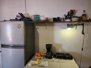 Budget friendly / Homestay / with private balcony - Zihuatanejo - 9
