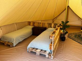 Slow Life Sweden - Family Glamping Tent Hassel - 4