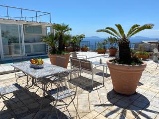 Terrazza Morghen Panoramic Rooftop - Napels - 7