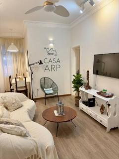 Casa ARP - Apartamento no Arpoador - 0