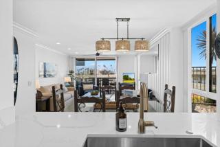 G25 - Palm Beach Cottage - Oceanside - 1