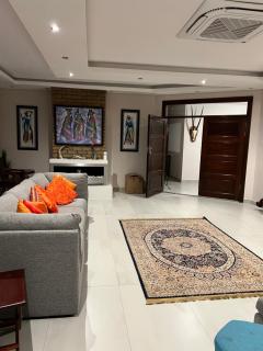 Okaileys Place - Gaborone - 8