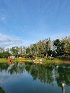 McQuillan's Homestay and Resort - 5