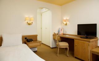 Thermal Hotels & Walliser Alpentherme Leukerbad - 9