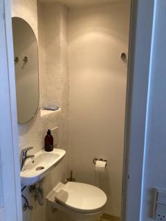 Globetrotter Hotel - 1