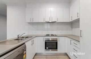 Cozy room in Cranbourne - 6