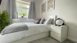 Lovely 3 bedroom house near city centre - Basildon - Basildon - 6