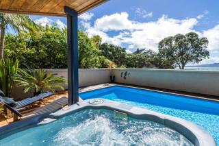 Beachside Bliss Castor Bay - Holiday by the Beach - Auckland - 4