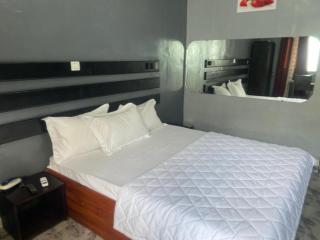 Sunrise Center Bonapriso 111 - 0