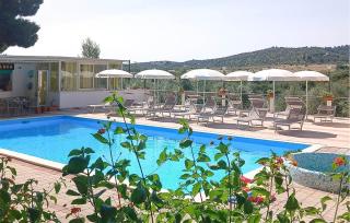 Nice Apartment In Vieste With Wifi - Vieste - 2