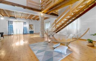 Awesome Home In Lozovac With Jacuzzi - Lozovac - 7