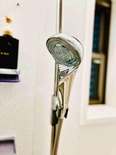 NEW Cozy house with Elevator, Free Internet - 5