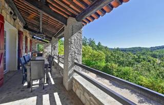 Cozy Home In Saint-Jean-De-Maruéjol - 9