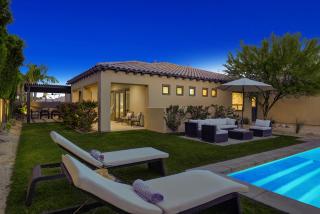 Big Yard REAL Grass Open Floor Plan Total Privacy - 1