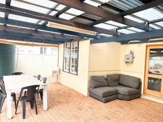 Home in Lamington - Kalgoorlie - 9