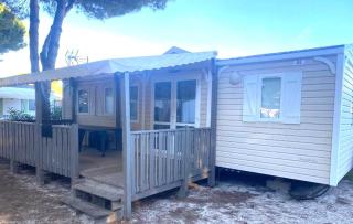 Mobil-home au Camping familial 4 étoiles Les Sables d'Or - 9