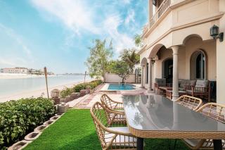 FIRST CLASS VILLA Private Retreat in Paradise - Dubai - 0