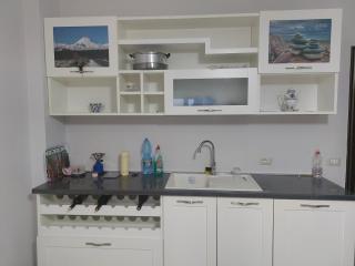Lake Side Apartment - Pogradec - 1