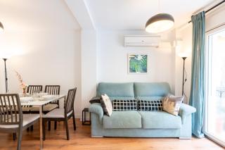 SN Parking Incluido 4Bd 2Bth Excelente Ubicacion - Sevilla - 2