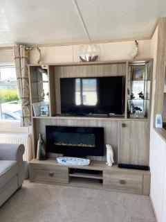 Stunning Caravan on Swanage Bay View Holiday Park - 7
