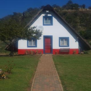 Nikita Portuguese Restaurant and Motel - 1