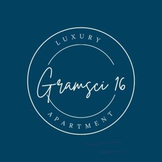 GRAMSCI 16 - Nápoles - 9