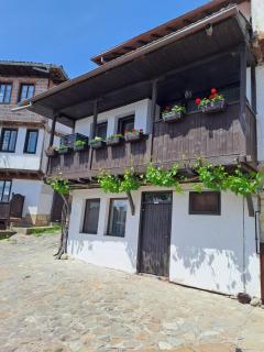 LAZARA Guest House - 4